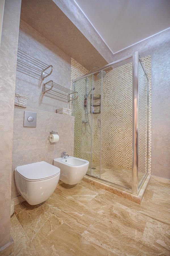 Marble Luxury Apartments Mamaia Luaran gambar