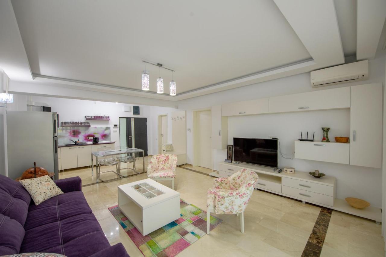 Marble Luxury Apartments Mamaia Luaran gambar